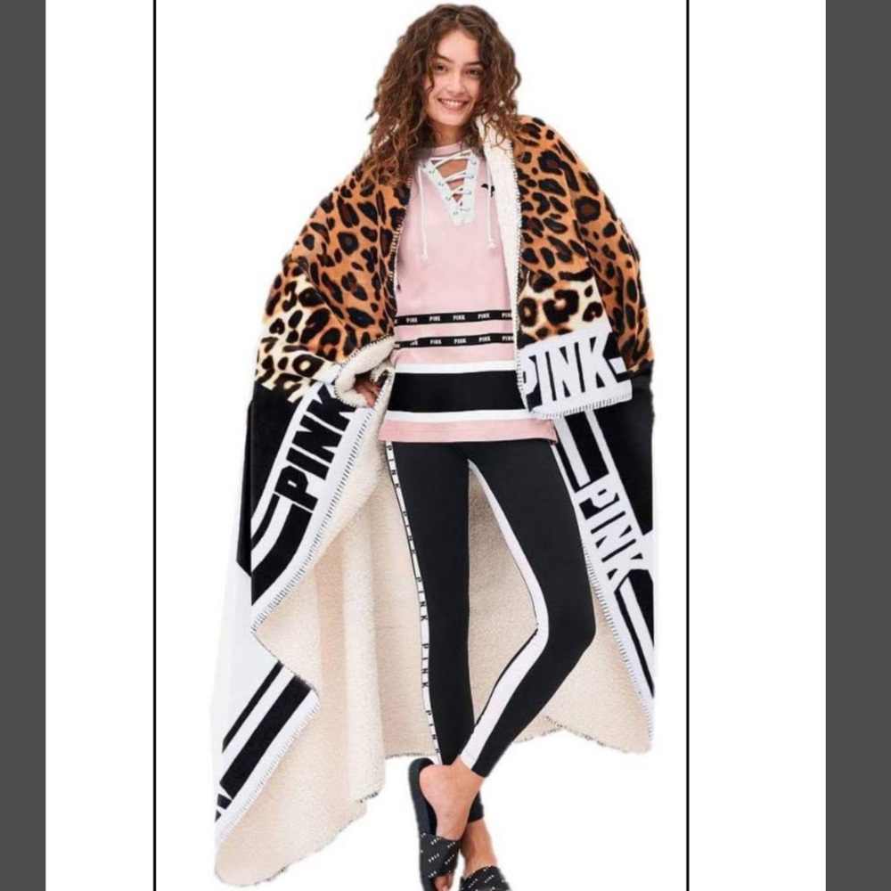 PINK Victoria Secret: Sherpa Leopard Print & “Pink” Logo Blanket. Super Soft NWT